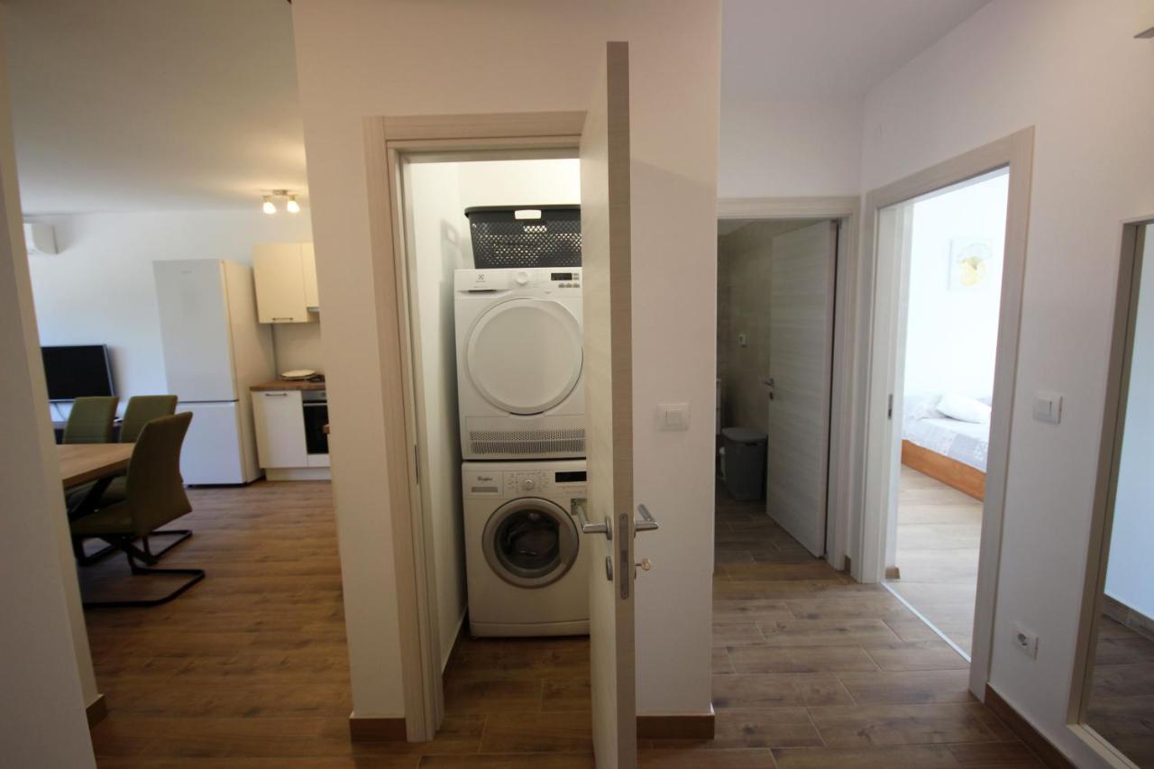 Apartment Mare Pula Exterior foto
